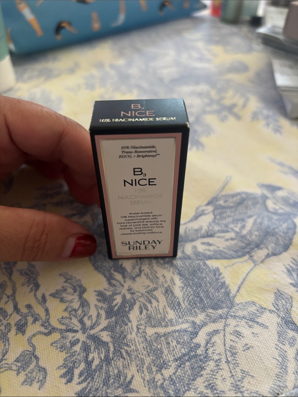 Sunday Riley B3 Nice Niacinamide Serum - Pink, White, Black